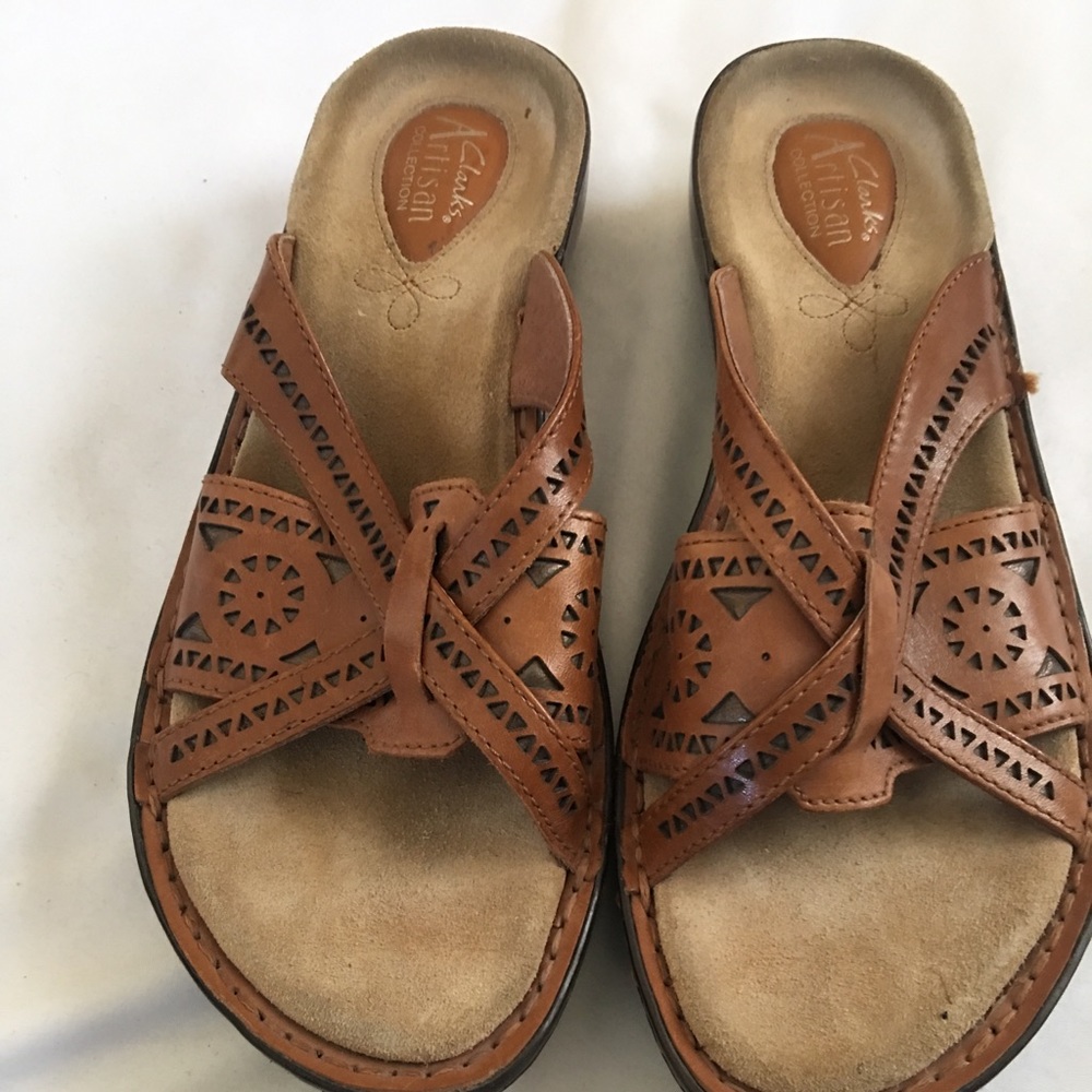 Clarke’s Artisan Leather brown sandals